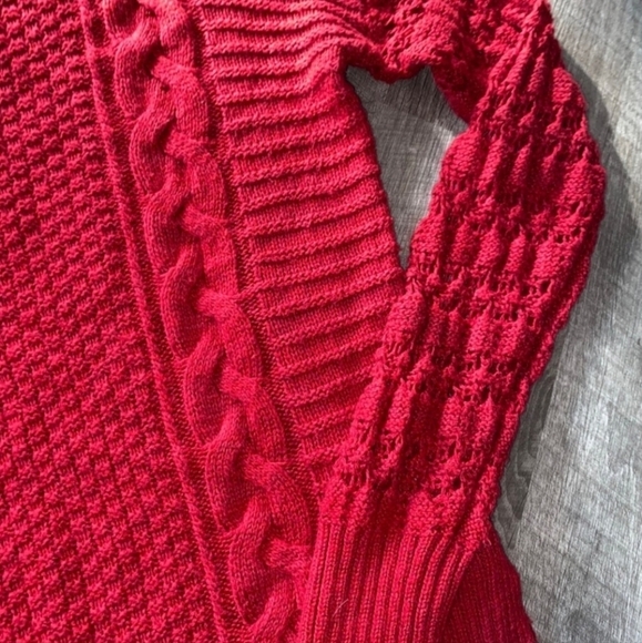 Maurices Red Knit Cable Sweater Top Women's XL Crew Neck Holiday Winter Classic - Picture 3 of 8
